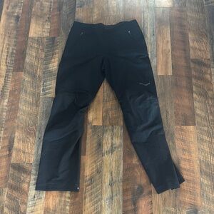 Patagonia Men's Black Cargo Pants